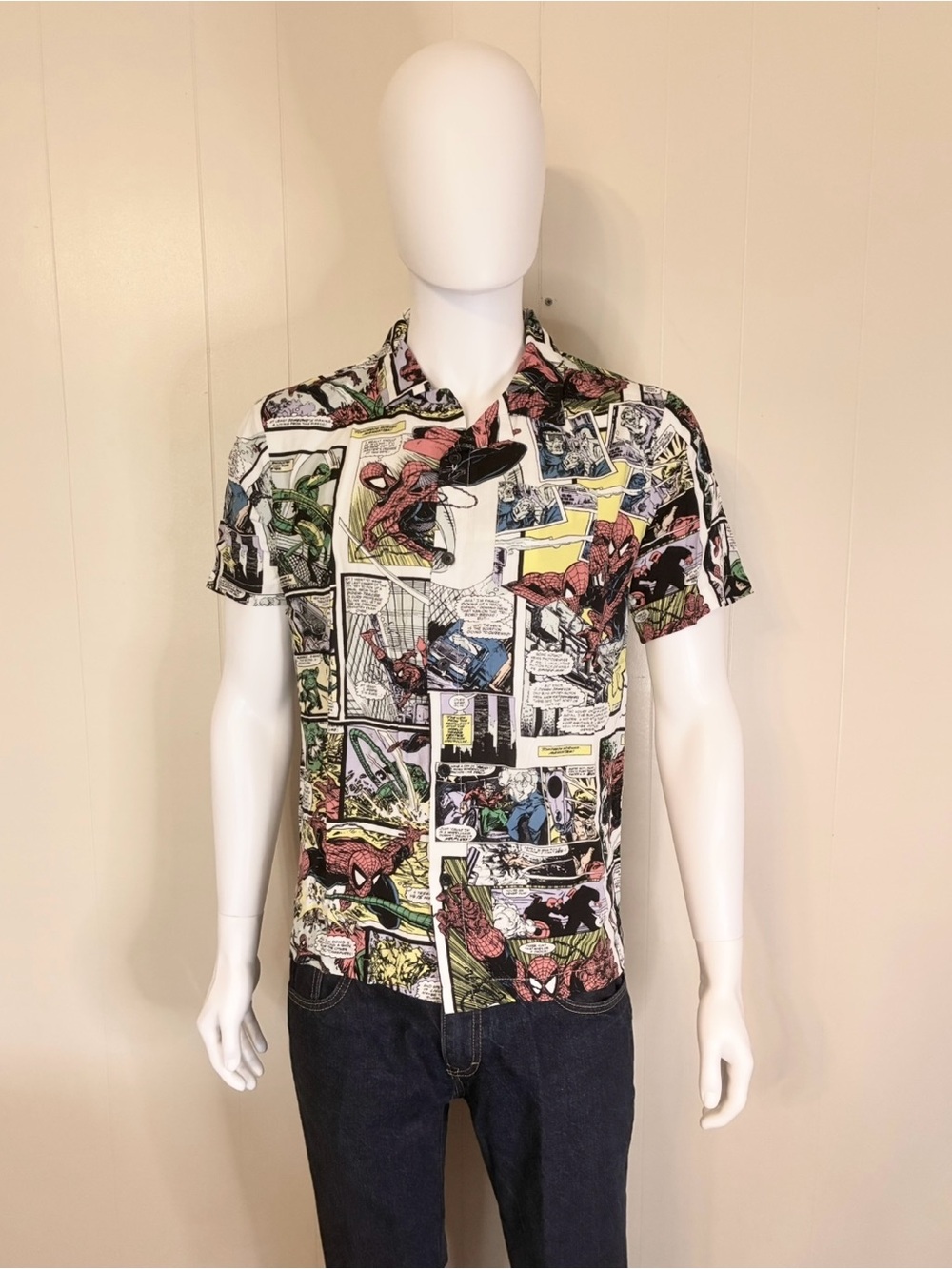 Men's Short Sleeve Comic-Panel Button-Up Shirt - Multicolor
